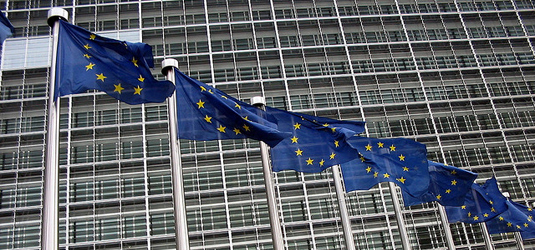 European_Union_flags_Image_Flickr_Stuart_Chalmers